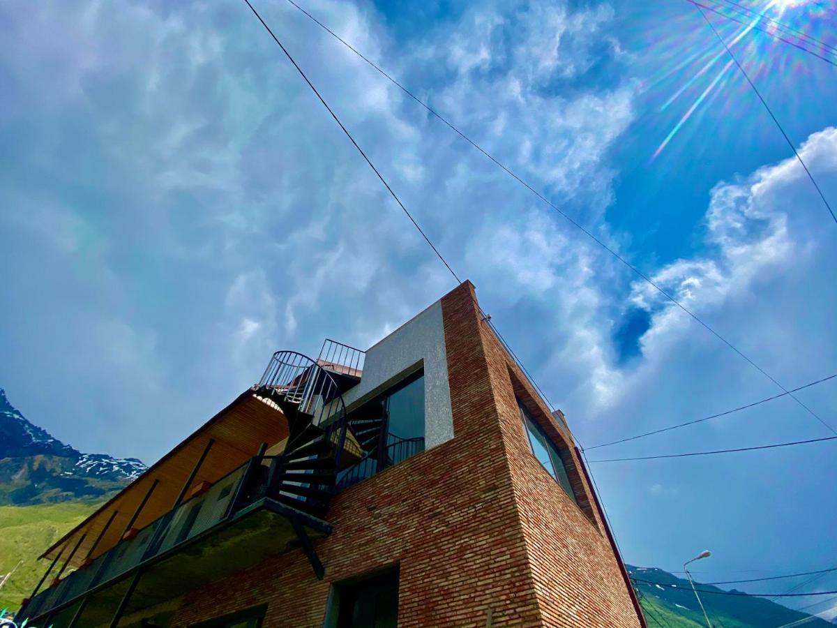 Veranda Guesthouse Kazbegi Exterior foto