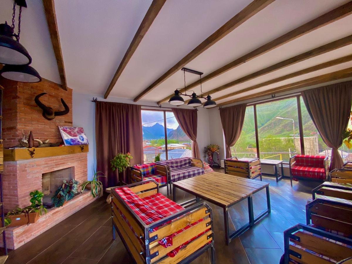 Veranda Guesthouse Kazbegi Exterior foto