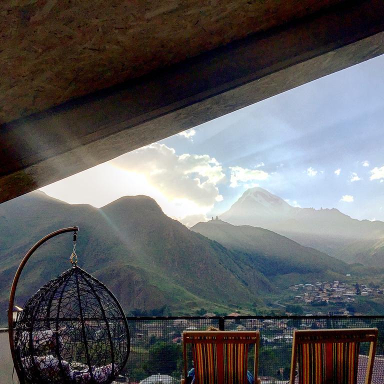 Veranda Guesthouse Kazbegi Exterior foto